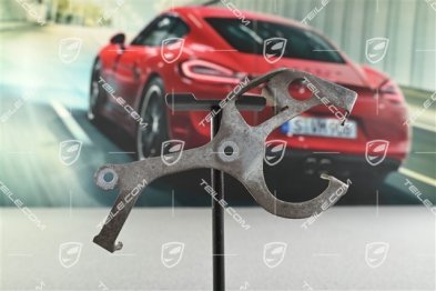 Bracket / support